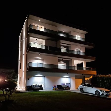 Apartments Taratta 1 Trogir Exteriör bild