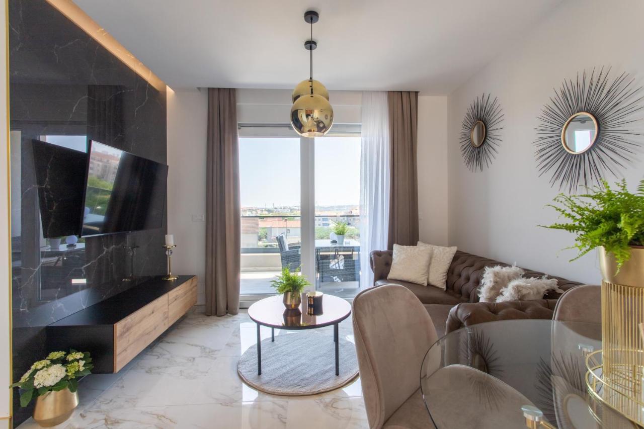 Apartments Taratta 1 Trogir Exteriör bild